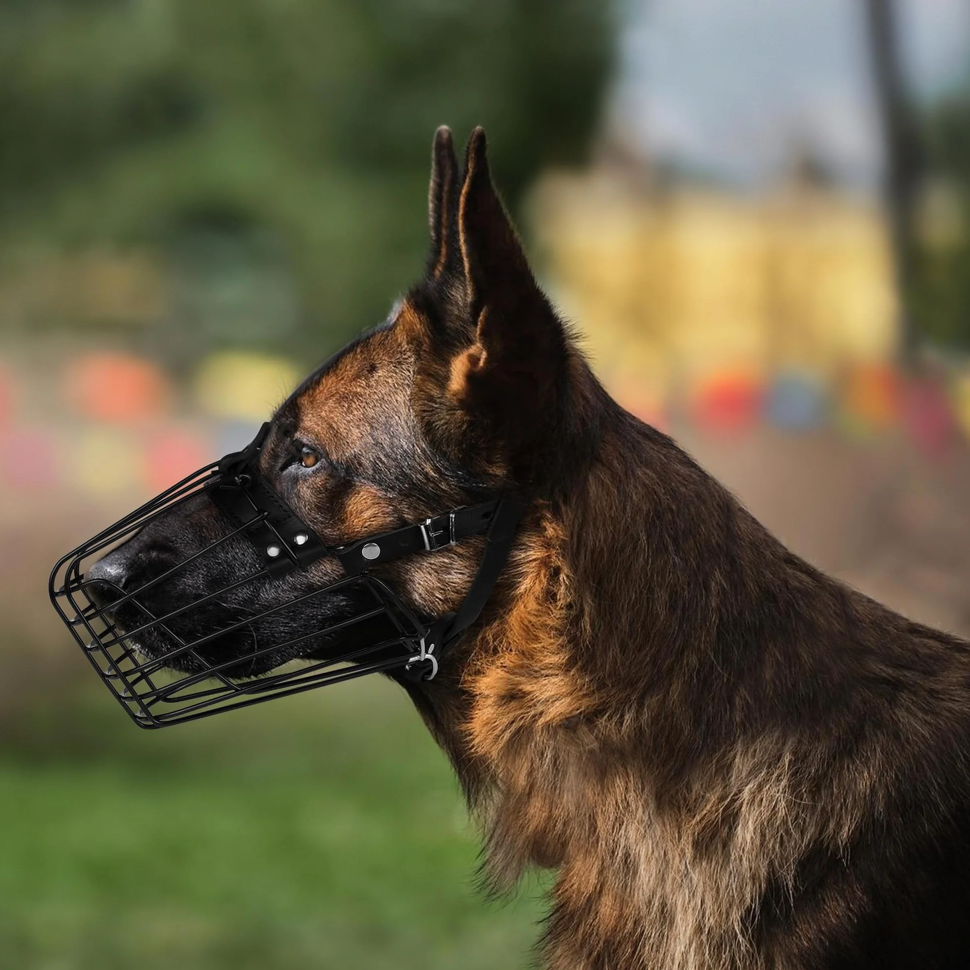 Museruola per cane pastore tedesco in metallo durevole e regolabile con cinghia in pelle, maschera sicura per la masticazione