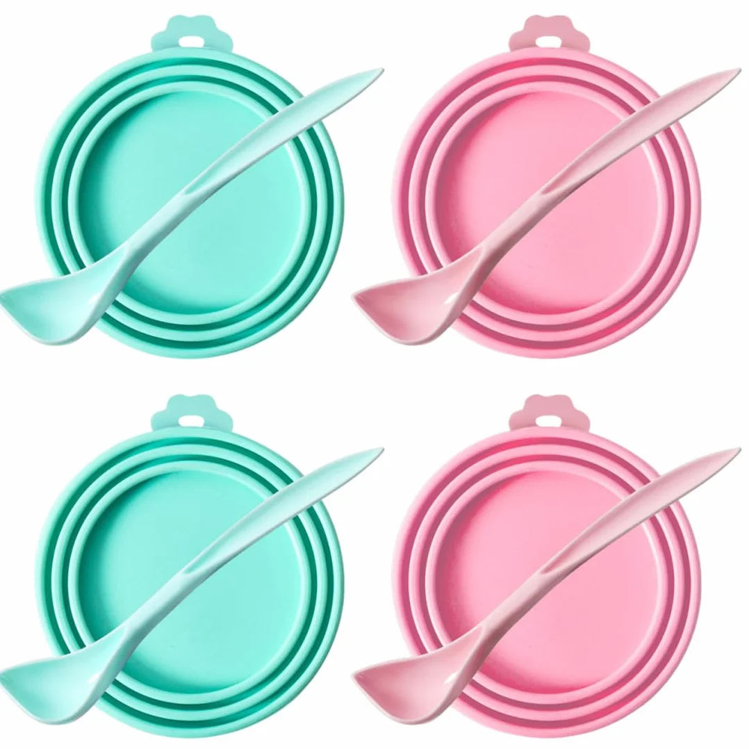 2 Tappi in Silicone per Lattine con 2 Cucchiai, Coperchi Universali per Cibo per Animali, Adatti a 3 Misure Standard (Rosa, Verde)