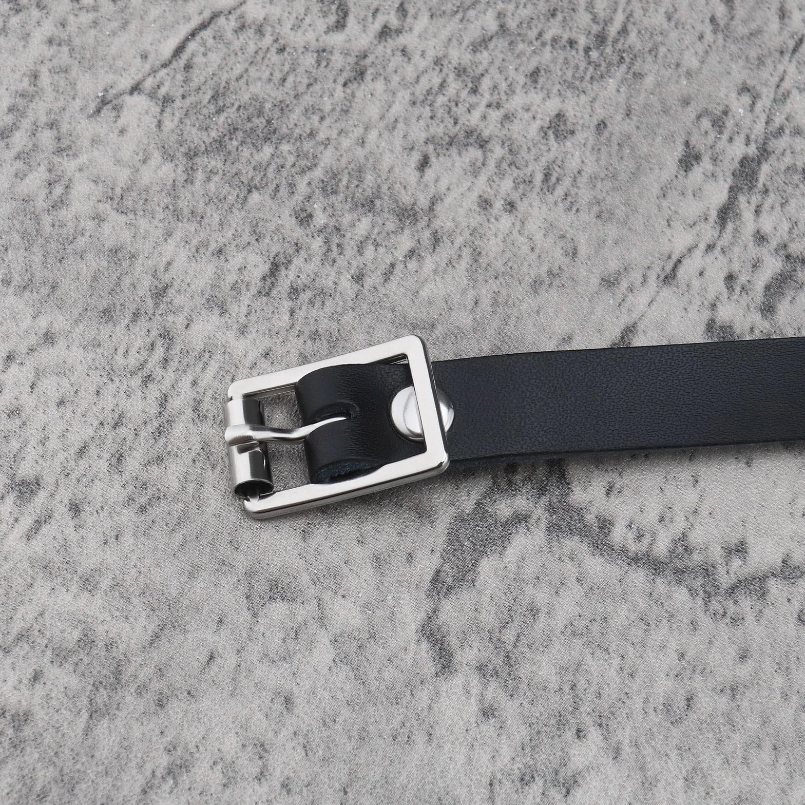 2 Pezzi Cinghie da Equitazione in Pelle PU Cinturino Sperone in Pelle PU Cinturino Regolabile con Fibbia in Acciaio Inossidabile per Scuderie Competizioni Equestri Pratica Quotidiana
