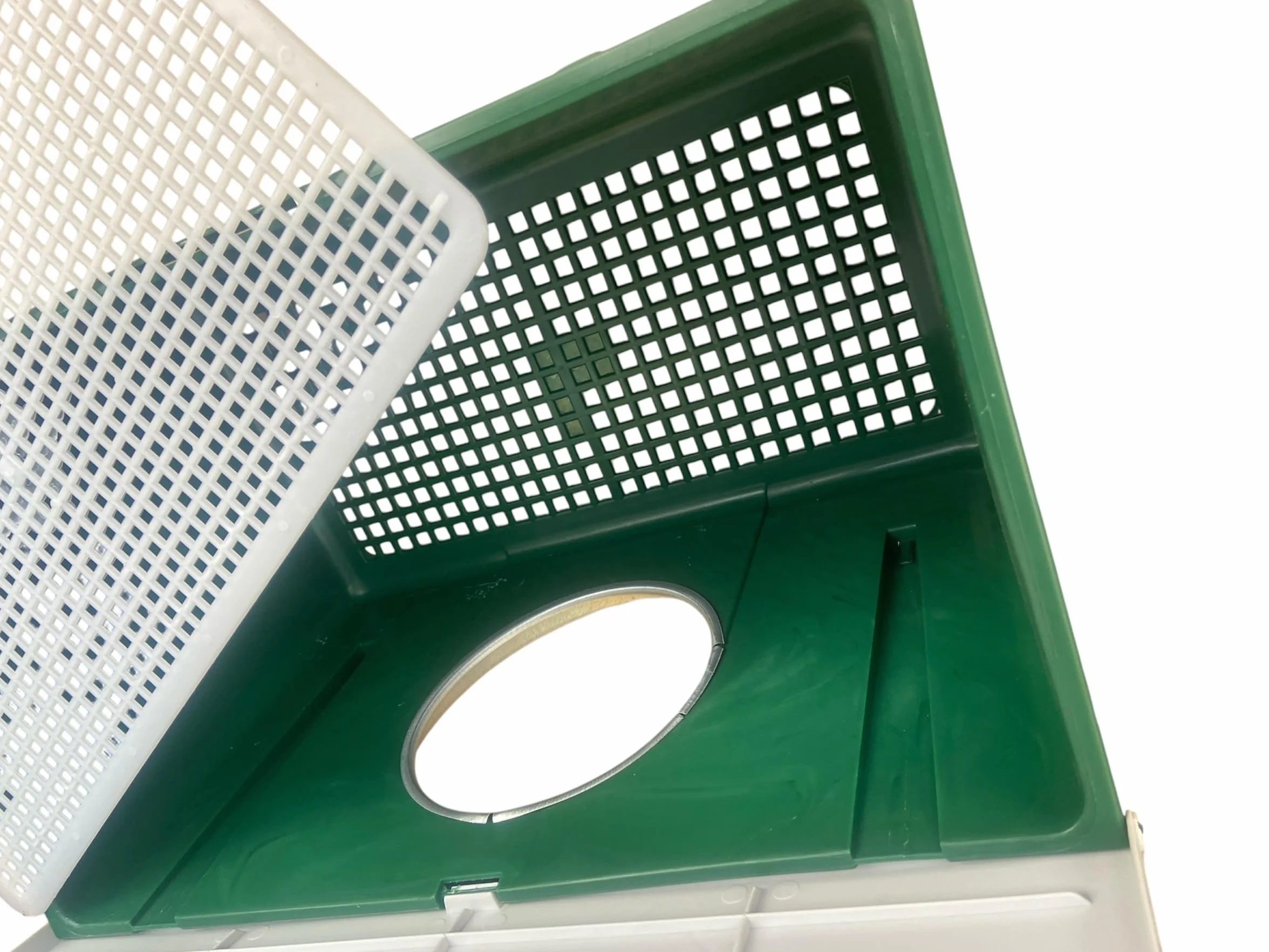 Nido per conigli fattrici in plastica kit da 2 pz