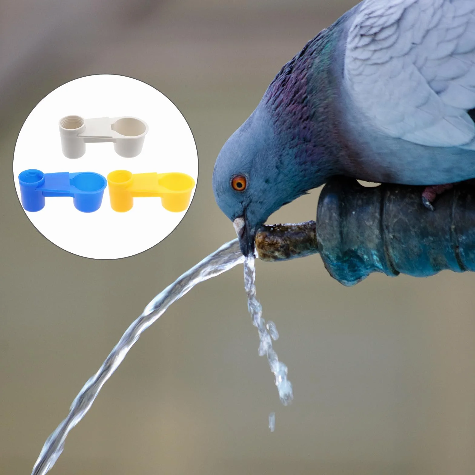 Dispenser Acqua per Piccioni 15 Pezzi in Plastico Beverino Doppio, Facile da Pulire, per Gabbie e Allevamento di Uccelli Domestici