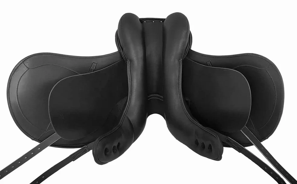 A&M Reitsport Dressur - Sella Chester in pelle, ferro da testa intercambiabile, albero Polyflex nero, misura 16,5 pollici